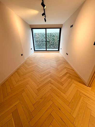 1 Bedroom Flat To Rent In Spurstowe Terrace, London, E8