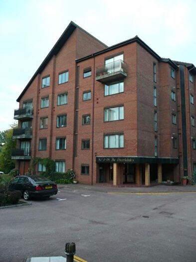 Studio To Rent In The Brookdales, Bridge Lane, London, NW11