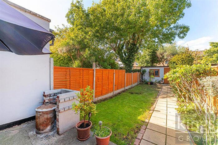 2 Bedroom Terraced House For Sale In Bulwer Road, Edmonton, N18