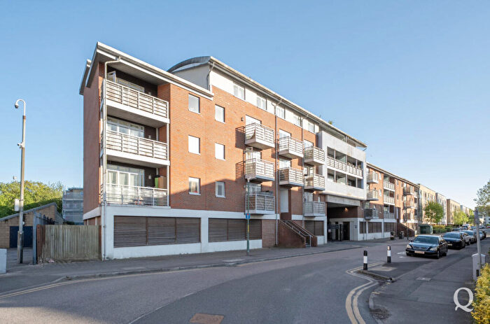 2 Bedroom Apartment To Rent In Kingfisher Meadow, Maidstone, ME16