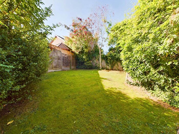 4 Bedroom Detached House For Sale In New Road, Little Kingshill, Great Missenden, Buckinghamshire, HP16