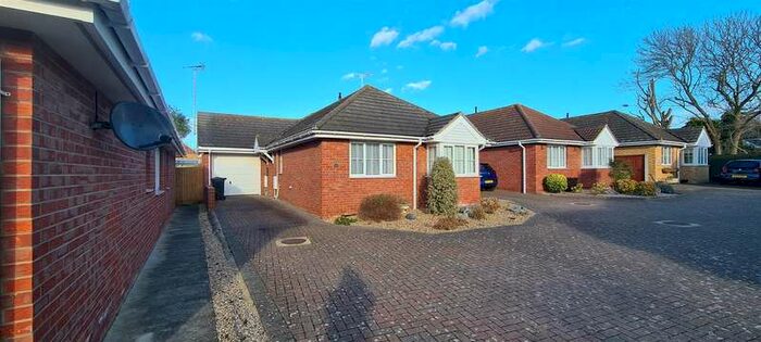 3 Bedroom Detached Bungalow To Rent In Oysters Reach, Brightlingsea, Colchester, CO7