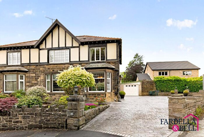 3 Bedroom Semi Detached House For Sale In Reedley Grove, Burnley, BB10