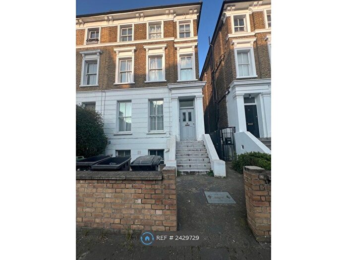 4 Bedroom Flat To Rent In Stockwell Road, London, SW9