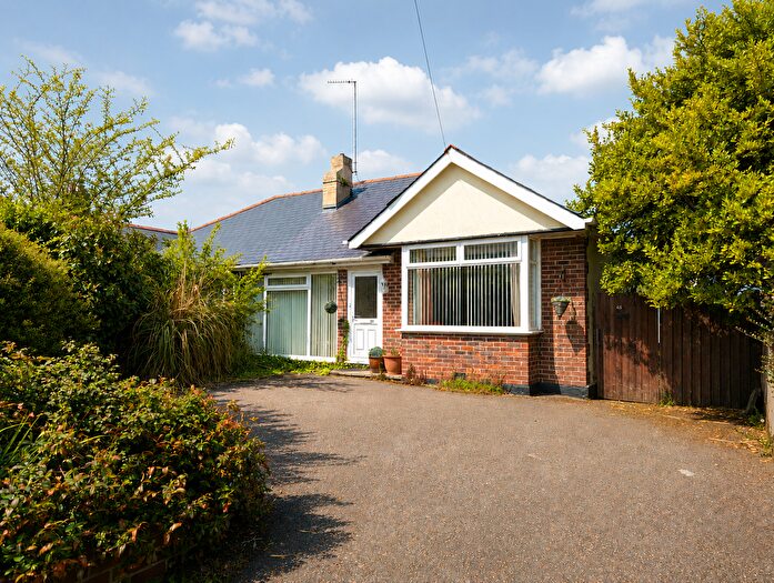 2 Bedroom Bungalow For Sale In Marldon Road, Torquay, TQ2