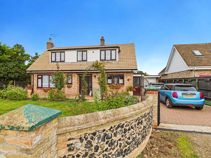 3 Bedroom Detached House For Sale In Feltwell, Thetford, IP26