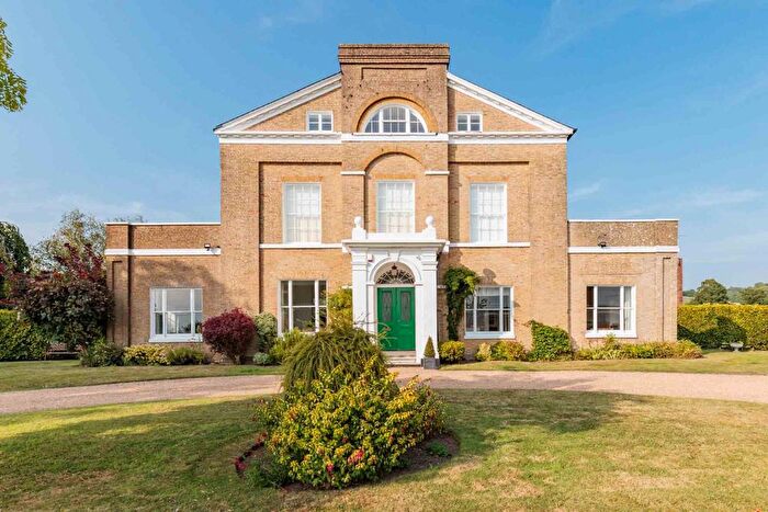 3 Bedroom Flat For Sale In Heaverham Road, Kemsing, Sevenoaks, TN15