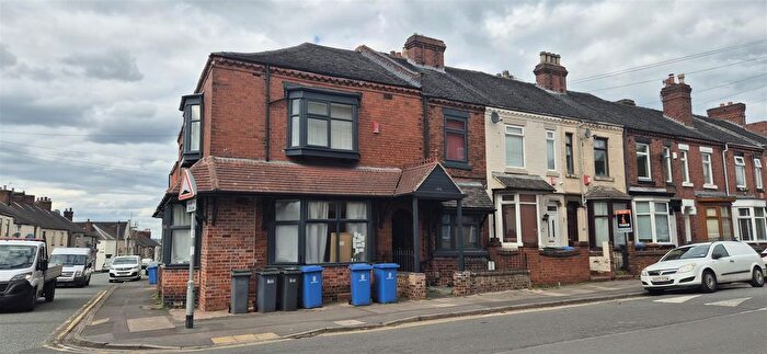 1 Bedroom Flat To Rent In Smithpool Road, Stoke-On-Trent, ST4