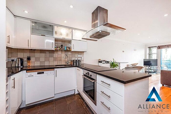1 Bedroom Apartment To Rent In Jardine Road, London, E1W