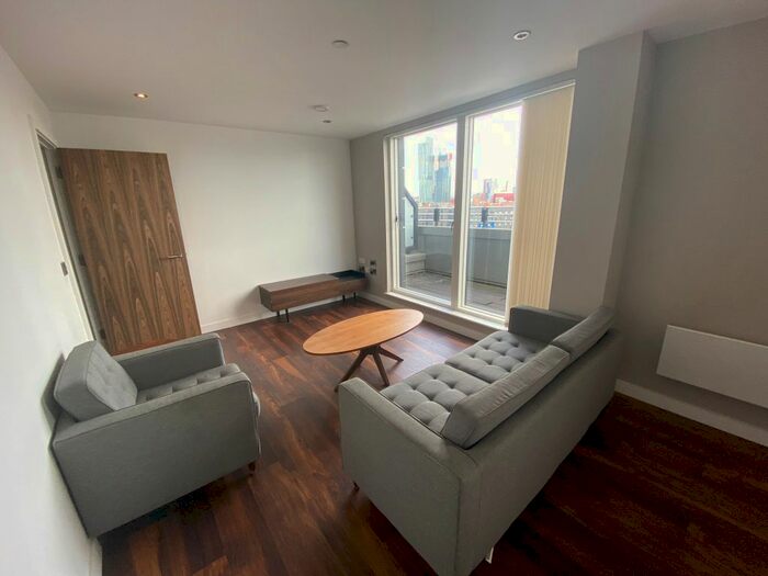 2 Bedroom Maisonette To Rent In Regent Road, Manchester, M3