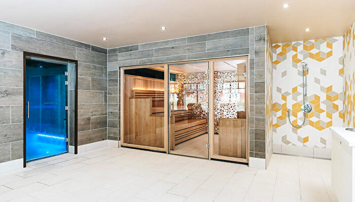 1 Bedroom Retirement Property For Sale In Primrose Vale, Gifford Lea, Tattenhall, Cheshire, CH3