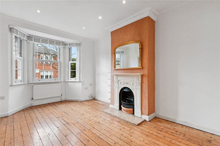 2 Bedroom Terraced House To Rent In Cowick Road, London, SW17
