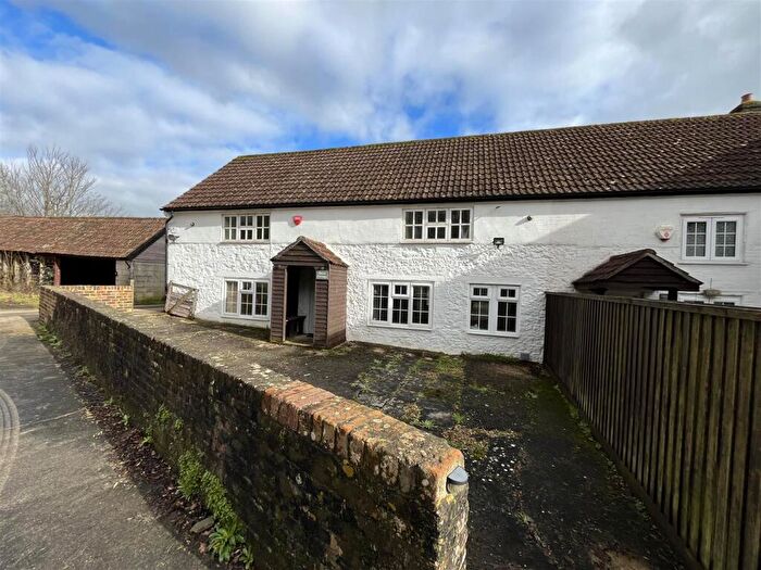 2 Bedroom House To Rent In Came, DT2