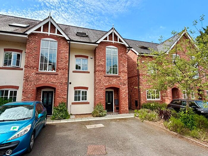 3 Bedroom Town House For Sale In The Walled Gardens, Alness Road, Whalley Range, M16