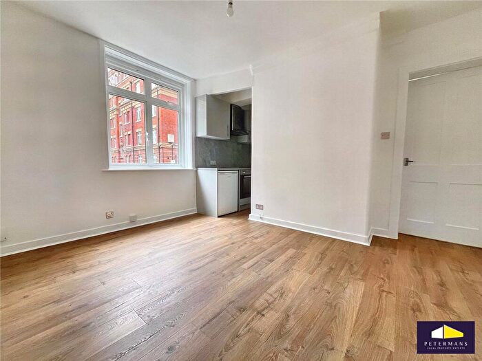 1 Bedroom Flat To Rent In Peabody Estate, Rosendale Road, SE24
