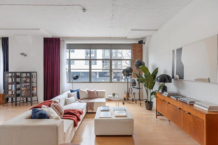 1 Bedroom Flat For Sale In Shepherdess Walk, Angel, N1