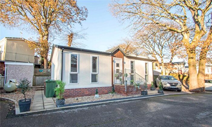 2 Bedroom Bungalow For Sale In Glenholt Park, Plymouth, PL6