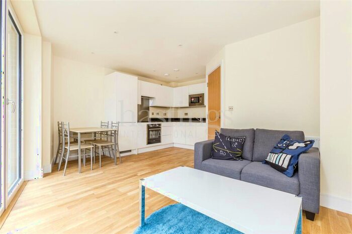1 Bedroom Apartment To Rent In Langan House, Keymer Place, London, E14