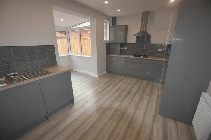 3 Bedroom Property To Rent In Broad Avenue, Leicester LE5