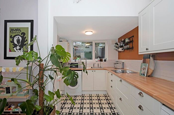 3 Bedroom Terraced House For Sale In Gilbert Road, Redfield, BS5