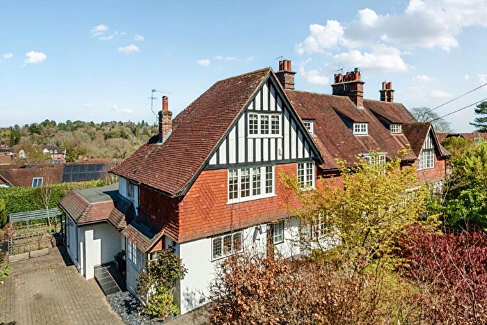 5 Bedroom Semi-Detached House To Rent In College Hill Terrace Haslemere, GU27