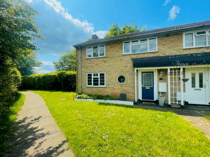 3 Bedroom House To Rent In Birds Close, Welwyn Garden City, AL7