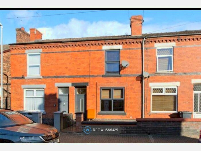 3 Bedroom Terraced House To Rent In Bedford Street, Crewe, CW2