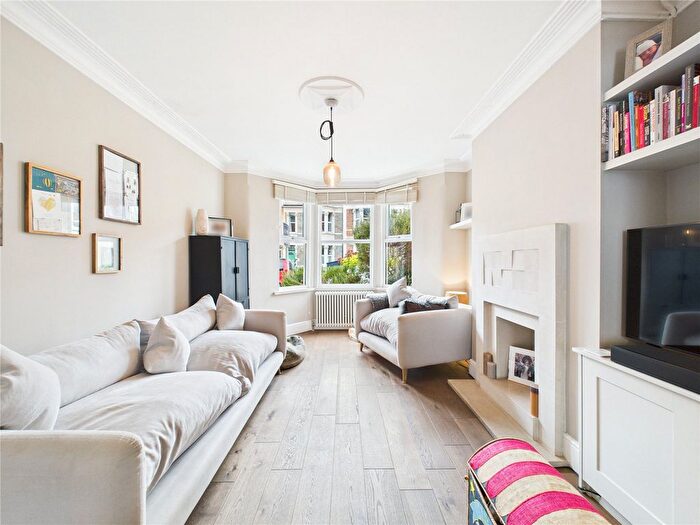 3 Bedroom Terraced House For Sale In Montrose Park, Bristol, BS4