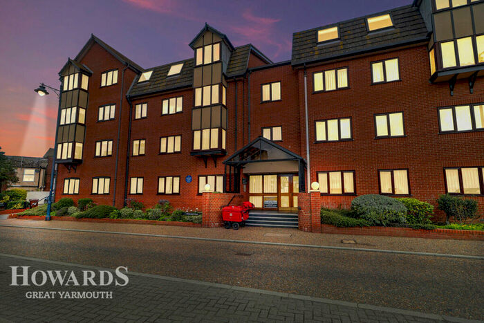 2 Bedroom Apartment For Sale In St Georges Court, Great Yarmouth, NR30