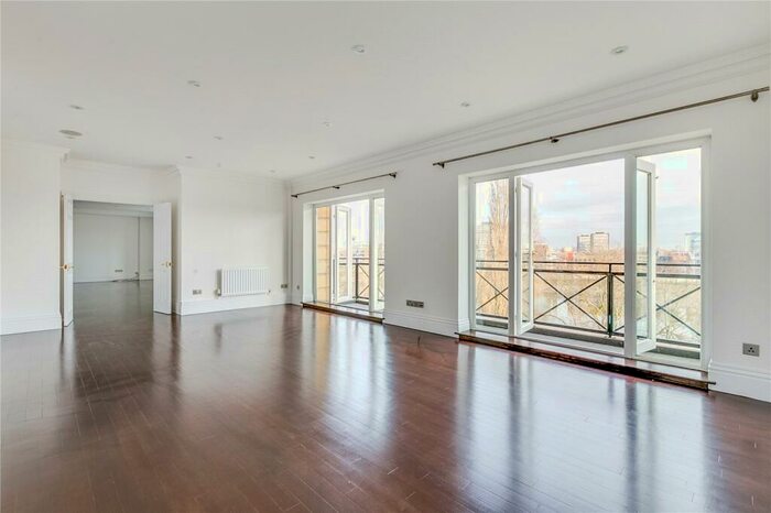 3 Bedroom Apartment For Sale In Holst Mansions, Wyatt Drive, Barnes, London, SW13