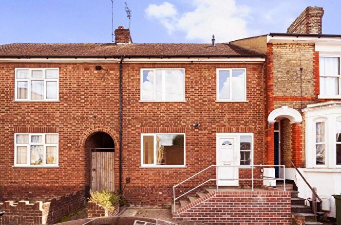 6 Bedroom Terraced House For Sale In Foster Street, Maidstone, Kent, ME15