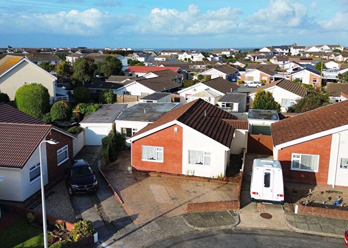 4 Bedroom Detached Bungalow For Sale In Lundy Close, Nottage, CF36