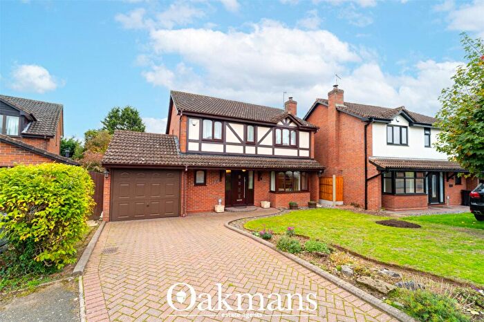 4 Bedroom Detached House For Sale In Meadowvale Road, Lickey End, Bromsgrove, Worcestershire, B60