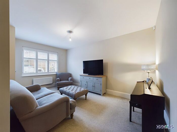 2 Bedroom Semi-Detached House For Sale In Birkett Close, Swanland, North Ferriby, HU14