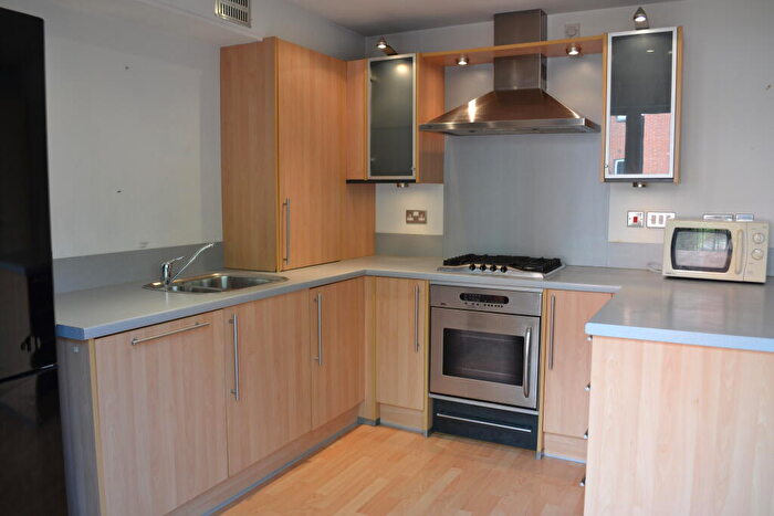 2 Bedroom House To Rent In Park Wharf, Nottingham, NG7