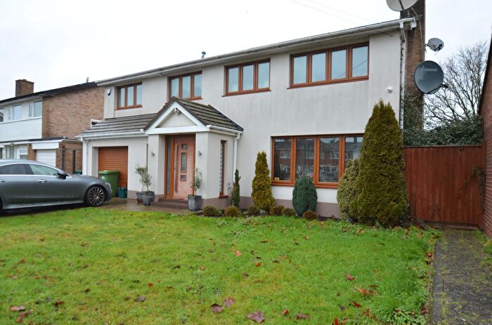 4 Bedroom Detached House To Rent In Park Road, Staines-Upon-Thames, TW19