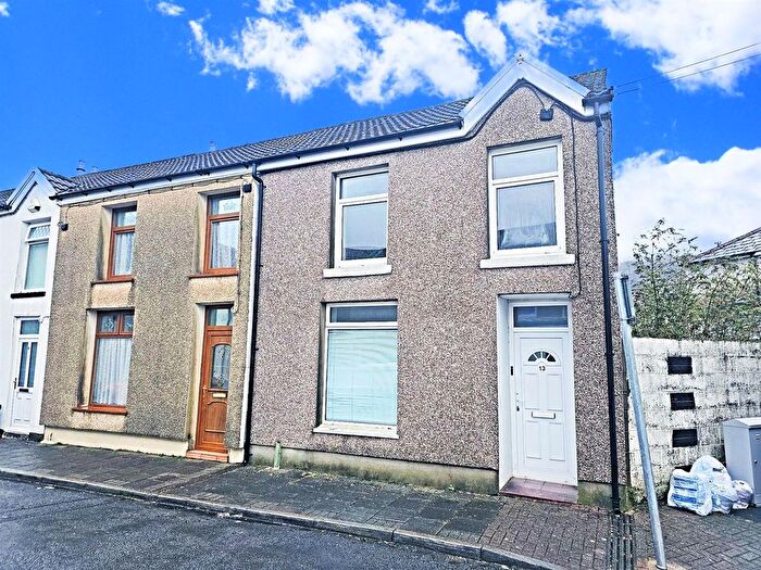 3 Bedroom End Of Terrace House To Rent In Dewi Street, Trallwn, Pontypridd, CF37