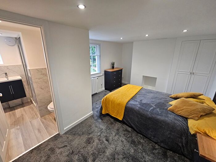 Studio To Rent In Ashford Road, Maidstone, ME14