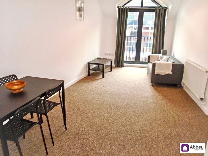 2 Bedroom Flat For Sale In Oxford Street, Oakwood House, LE1