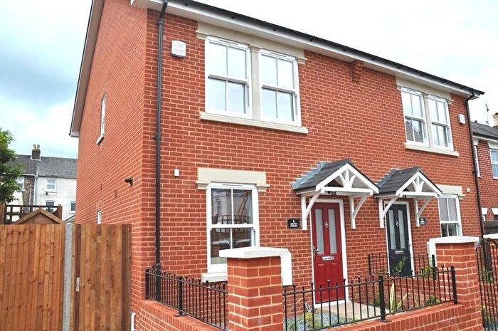 3 Bedroom House To Rent In Sidney Street, Salisbury, SP2