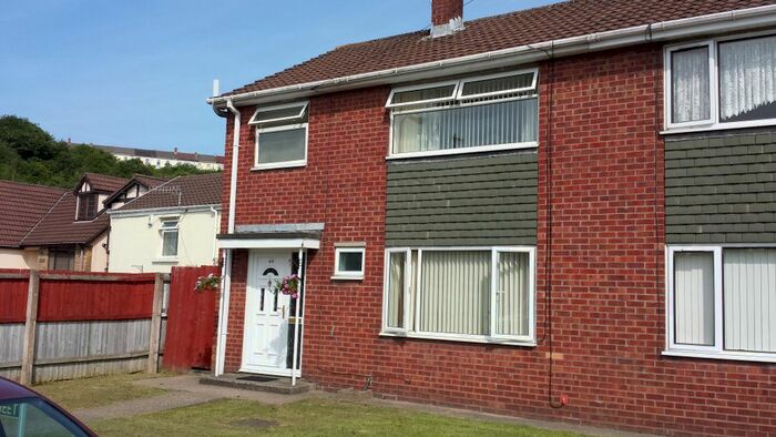 3 Bedroom Semi-Detached House To Rent In Castle Street, Fleur De Lis, NP12