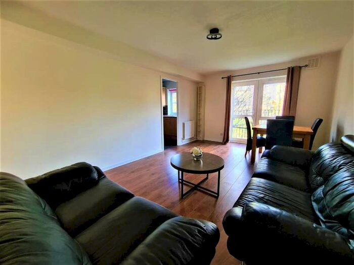 1 Bedroom Apartment To Rent In St. Gerards Close, London SW4