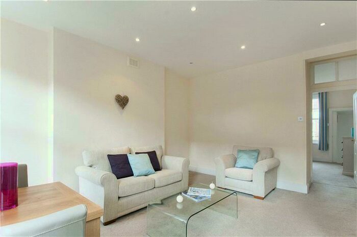 1 Bedroom Apartment To Rent In Baker Street, Marylebone, London, NW1