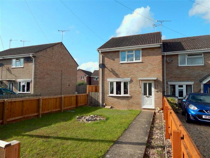 2 Bedroom Property To Rent In Downland Way, Durrington, Wiltshire, SP4