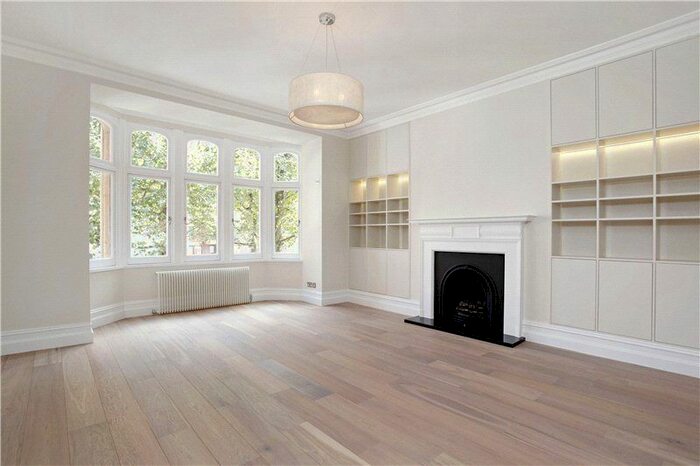 3 Bedroom Flat To Rent In Iverna Court, Kensington, W8