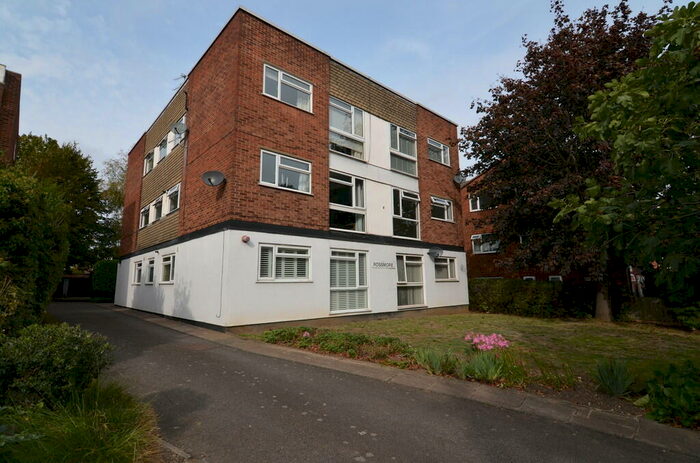 2 Bedroom Flat To Rent In Chislehurst Road, Sidcup, DA14