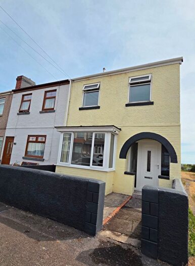 2 Bedroom End Of Terrace House To Rent In Wern Fawr Road, Swansea, SA1