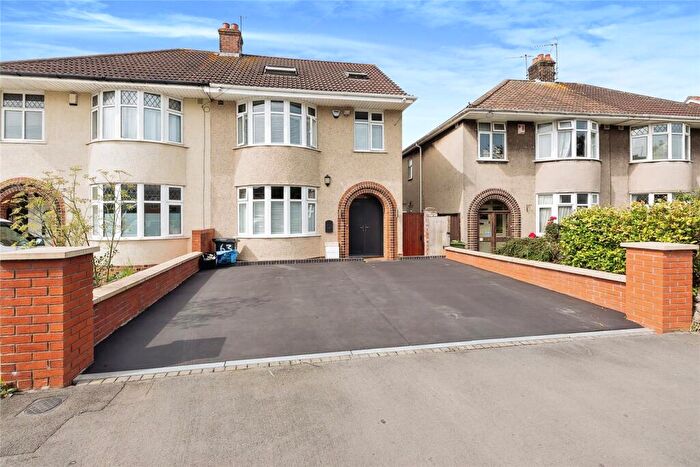 5 Bedroom Semi Detached House For Sale In Vassall Road, Bristol, BS16