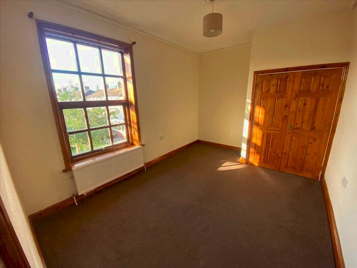 1 Bedroom Flat To Rent In Dell House, The Dell, Rock Ferry, CH42