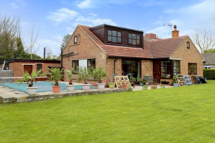 4 Bedroom Detached Bungalow For Sale In Church Lane, Gamston, Retford, DN22